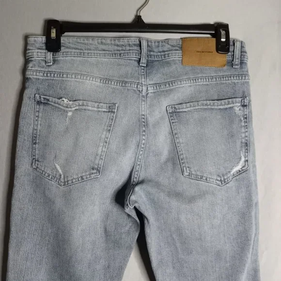ZARA Women's Skinny Mid-Rise Ripped Distressed Medium Wash Denim Jeans Size 34 - Picture 5 of 9